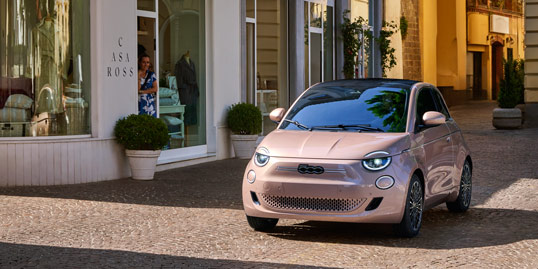 fiat 500e electric - seaside